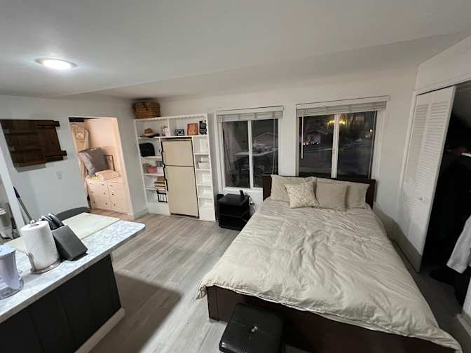 Randy's room