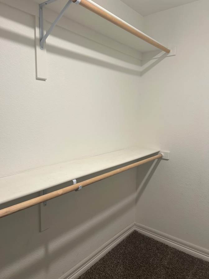Tai's room