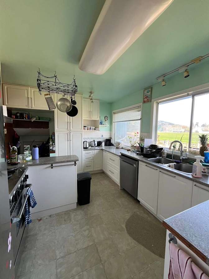 Taylor Betonte's room