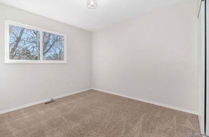 DeAntay Williams's room