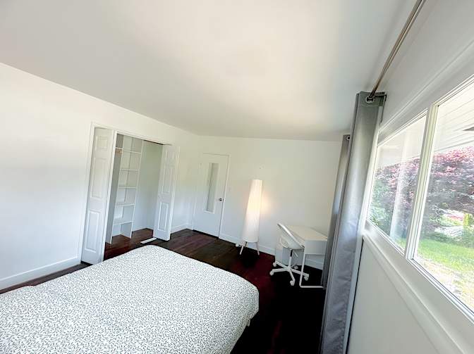 Shirin's room