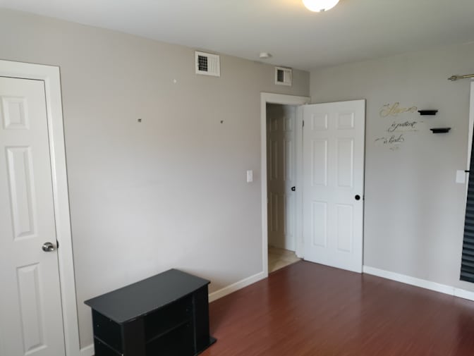 Branniff's room