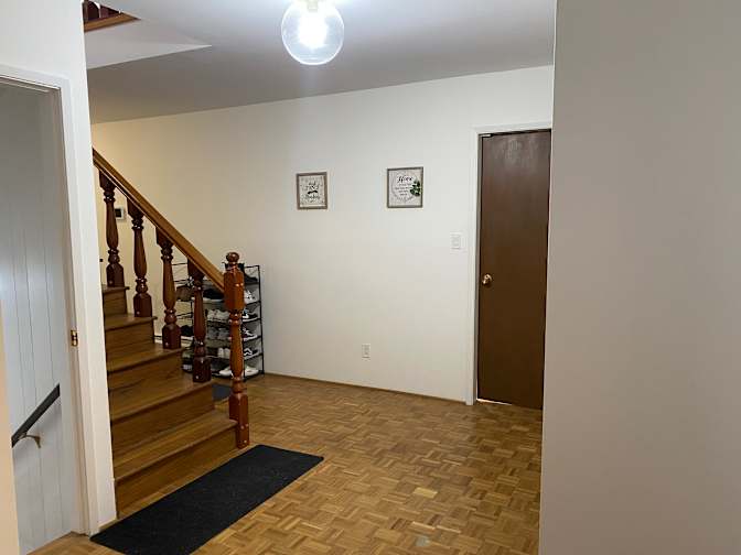 Ken's room