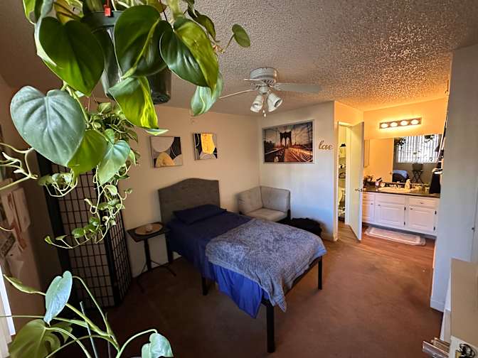 Horace's room