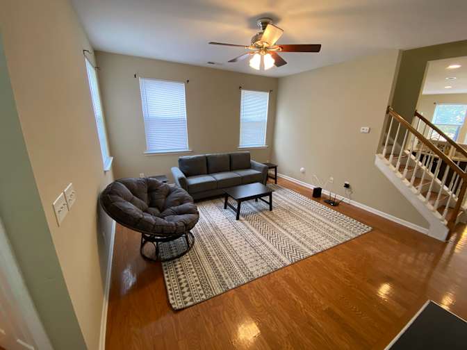 Alcove Rooms's room