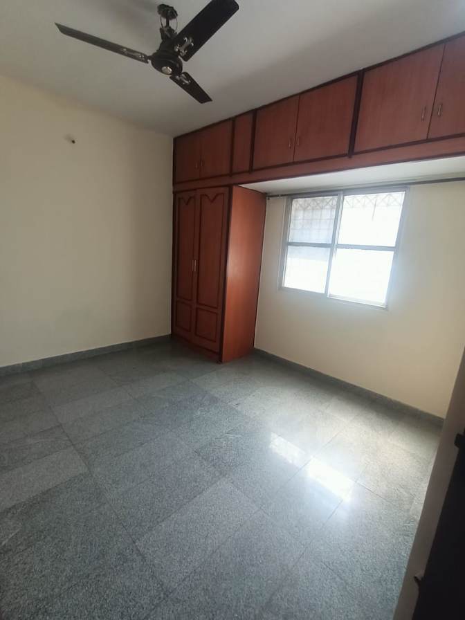 Hammad Feroz's room