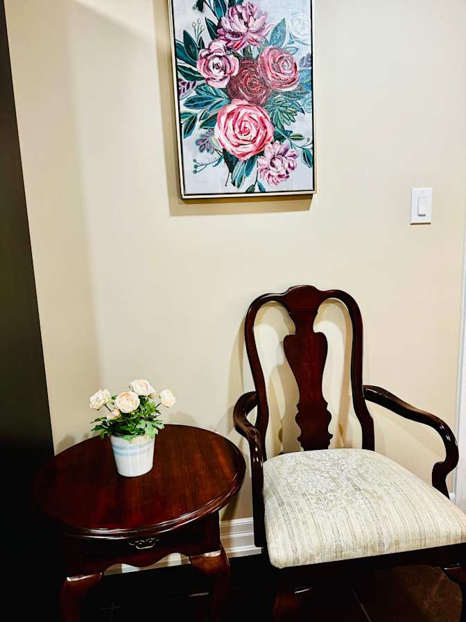 Jo's room