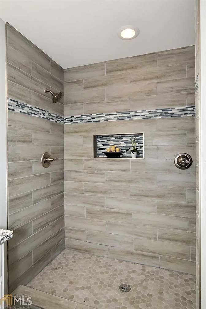 Alcove Rooms's room