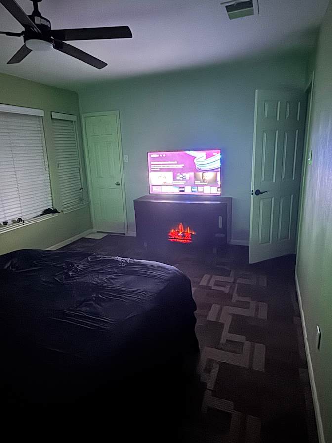 Diana's room