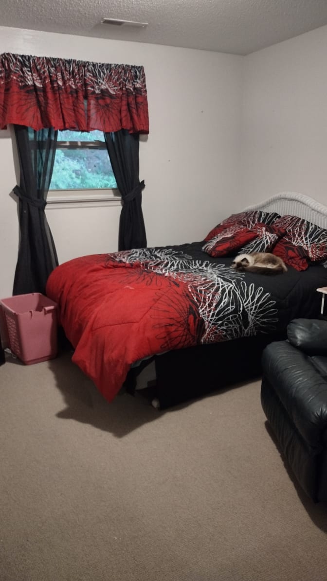 Jennifer's room