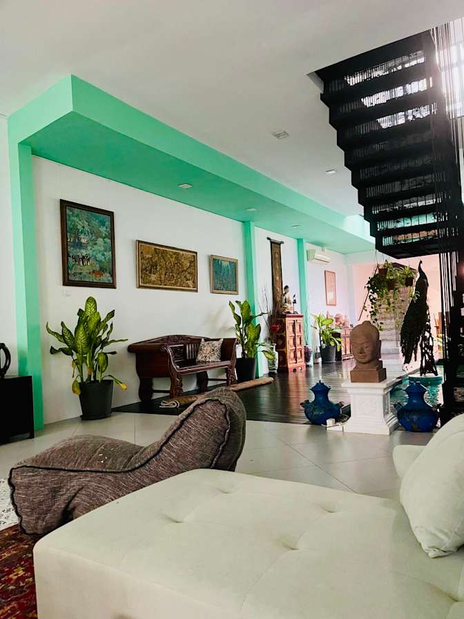 Daphne Huang's room