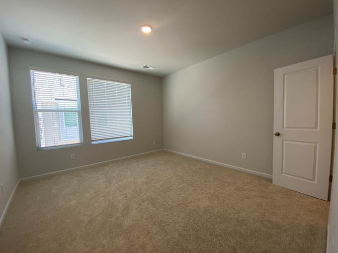 Alcove Rooms's room