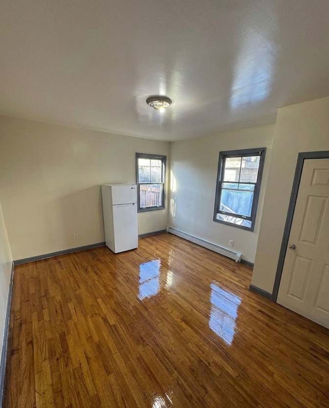 roomforrentinbridgeportct's room
