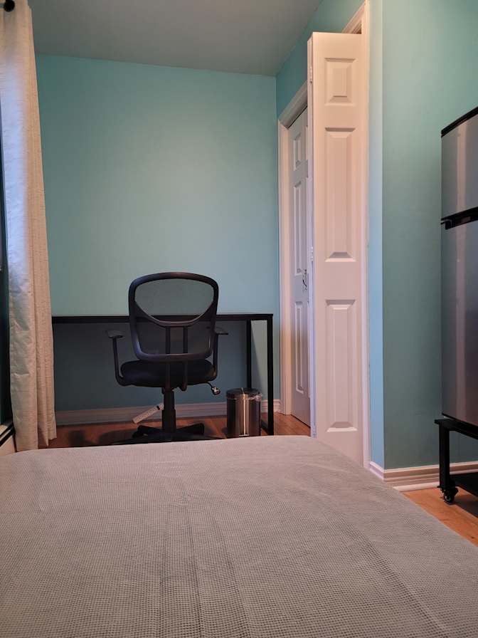 Steve's room
