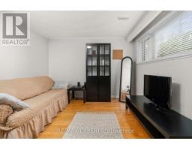 Agata's room