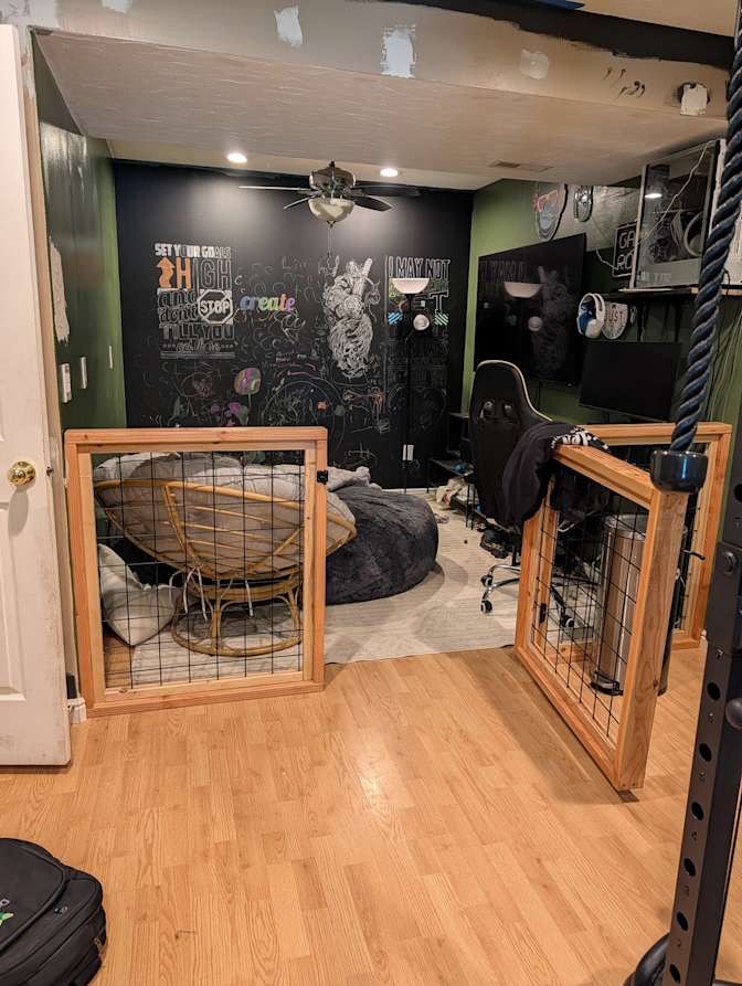 Rachel Yates's room