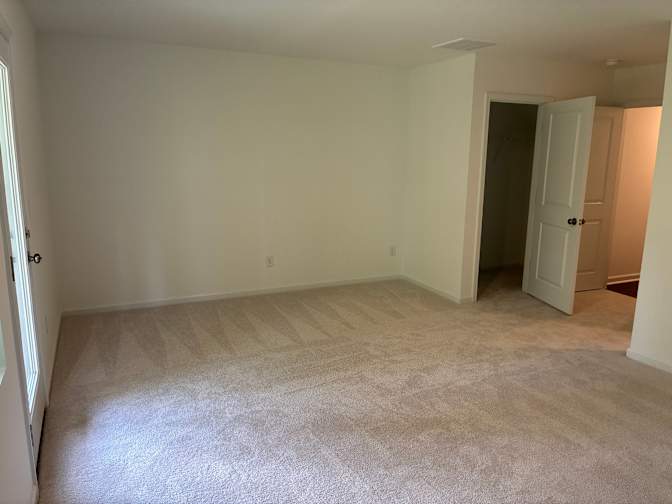 Alcove Rooms's room