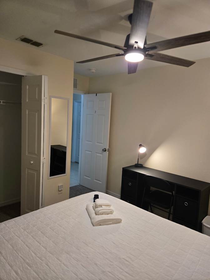 Gloria m Walker's room