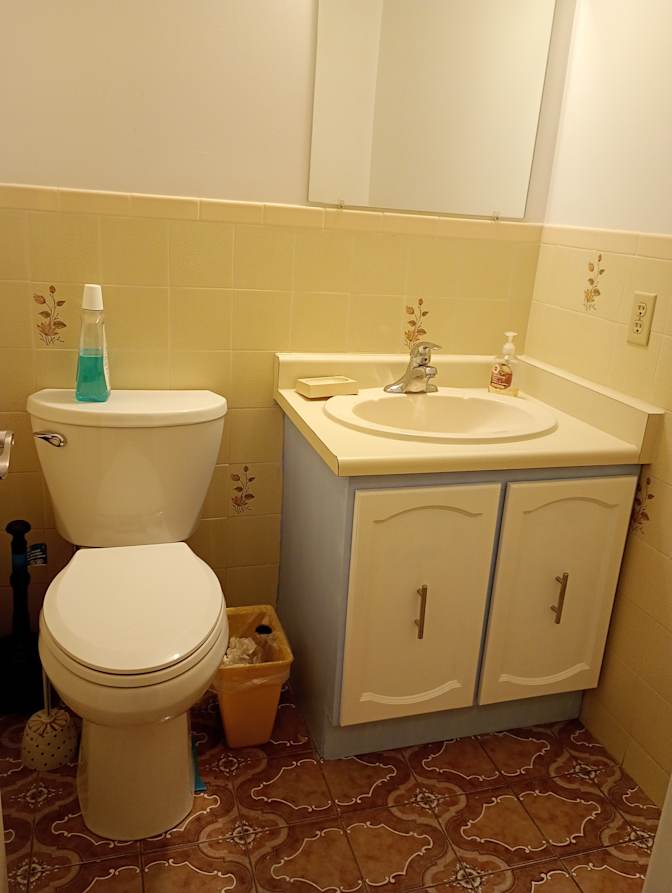 Alice's room
