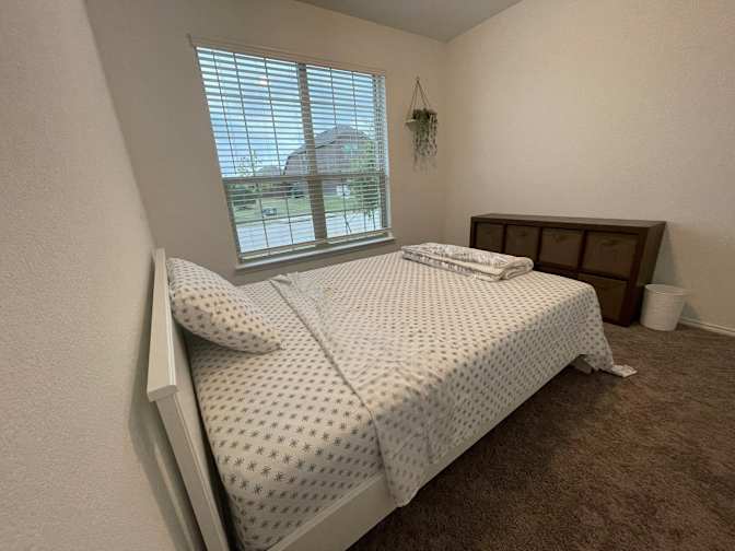 Do Nguyen's room