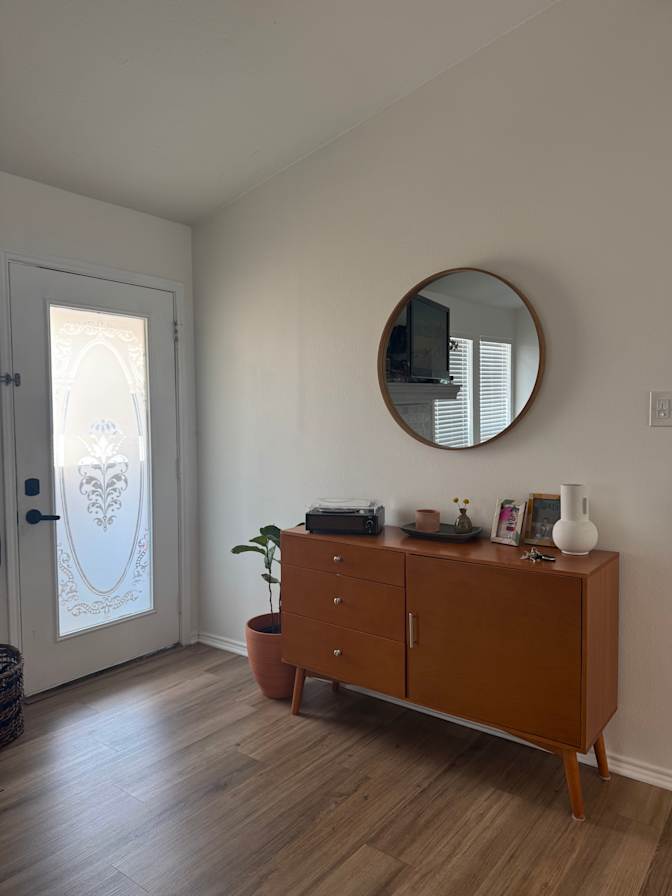 Jessica Quintanilla's room