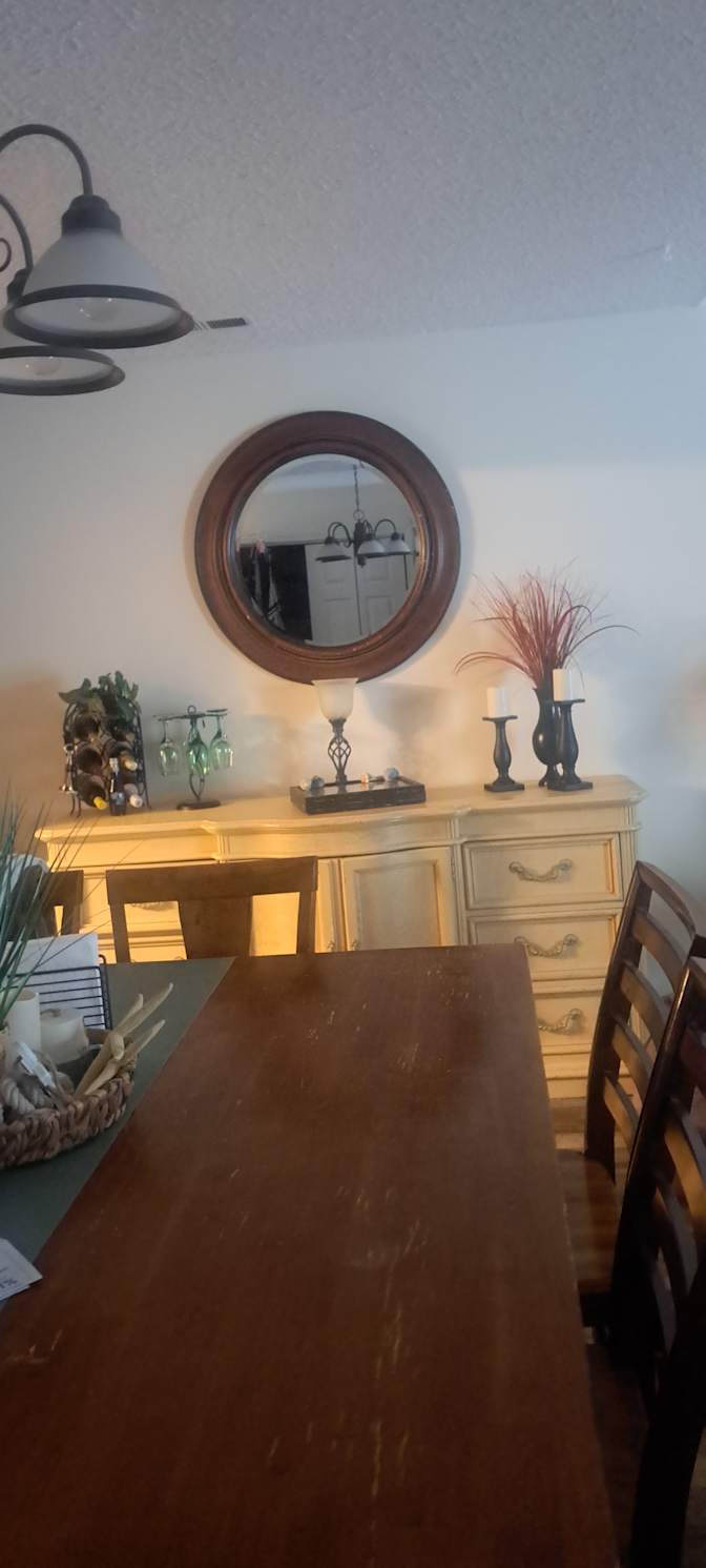 Lori Kline's room