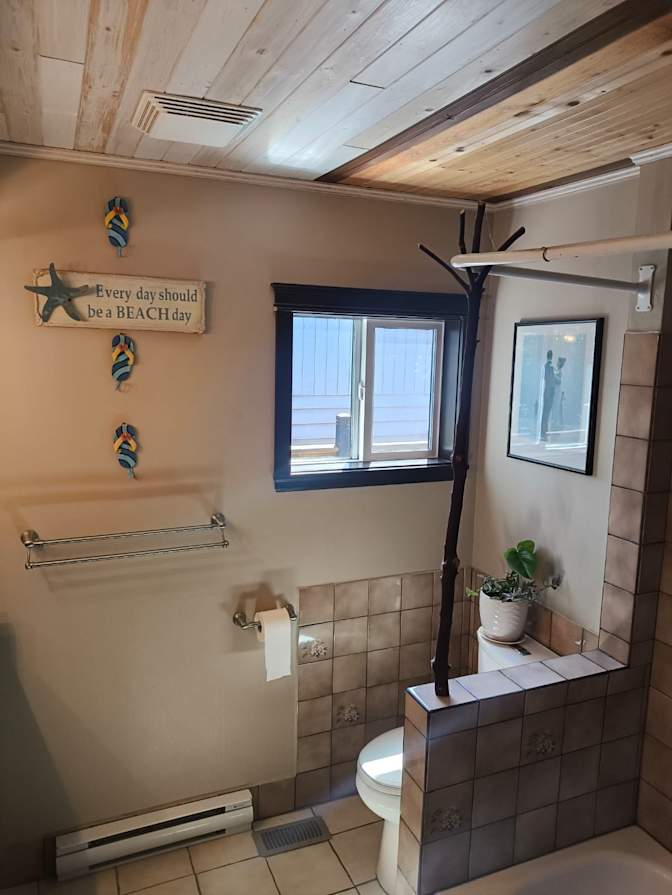 Ricardo's room