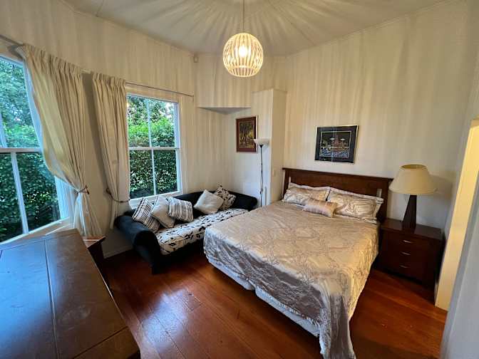 Elmer's room