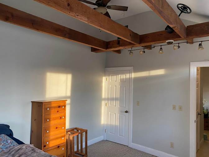 Thomas's room