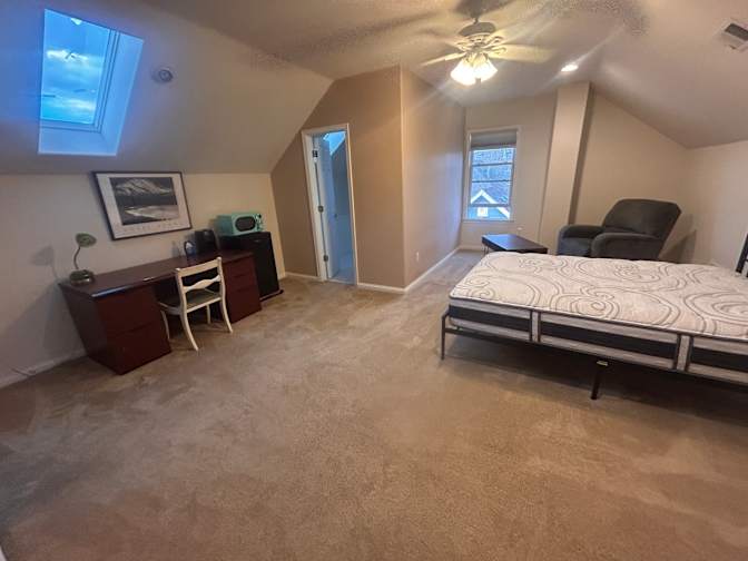 nicole's room