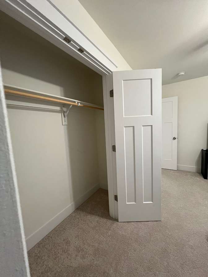 Linda's room