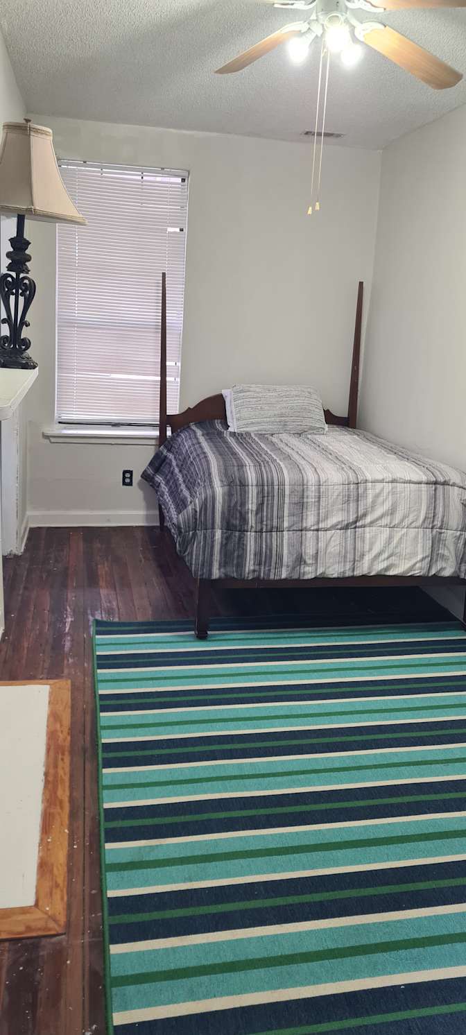 Mohammad's room