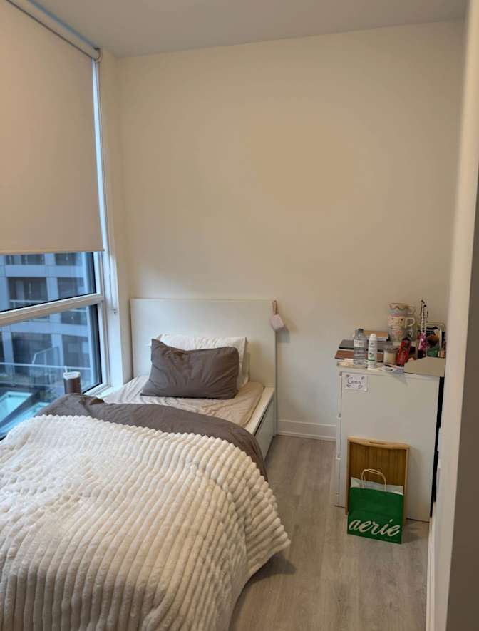 Spinder Raina's room