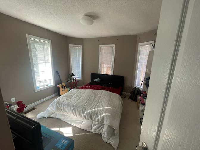 Rahkin Kassam's room