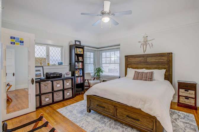 Sydney's room