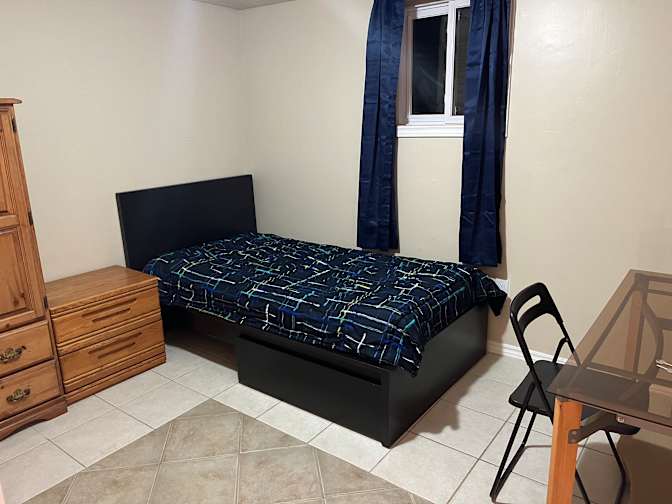 Bruni's room