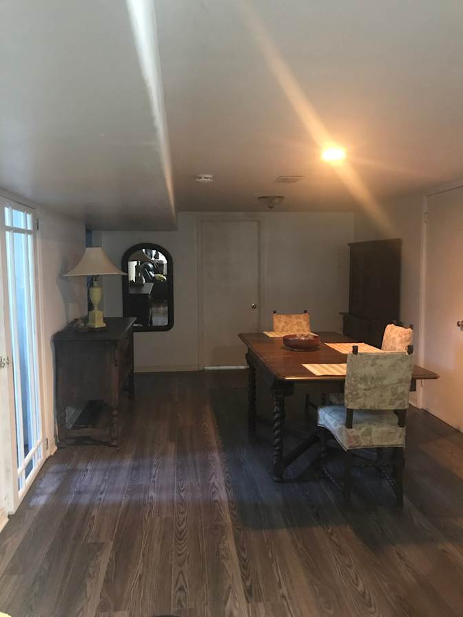 Jennifer's room