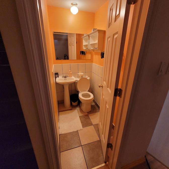 John Frantzis's room