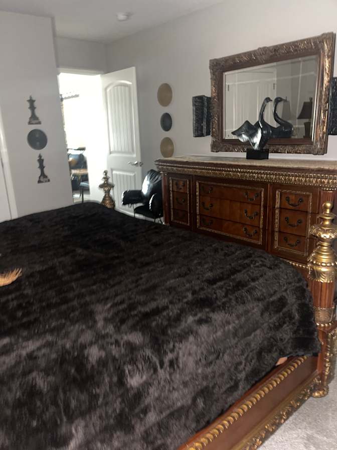K.B.'s room