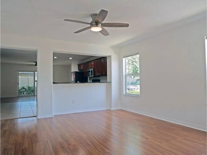 Leasing's room