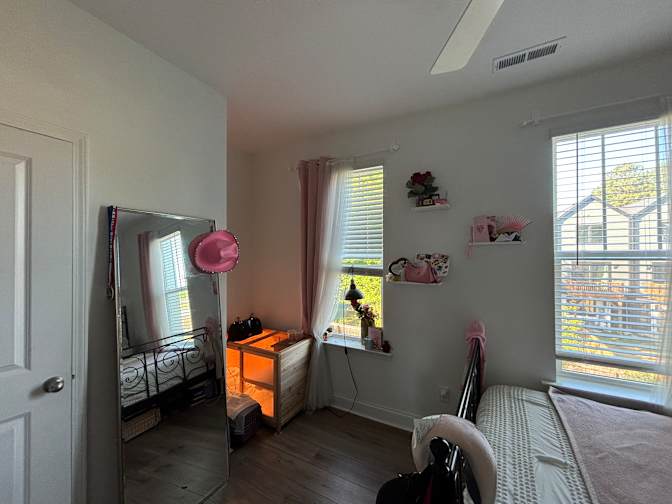 rachel brown's room