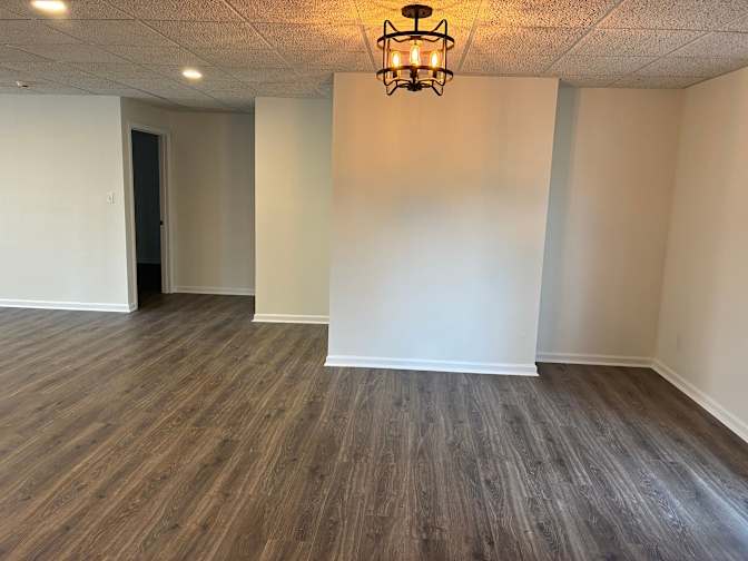Alcove Rooms's room