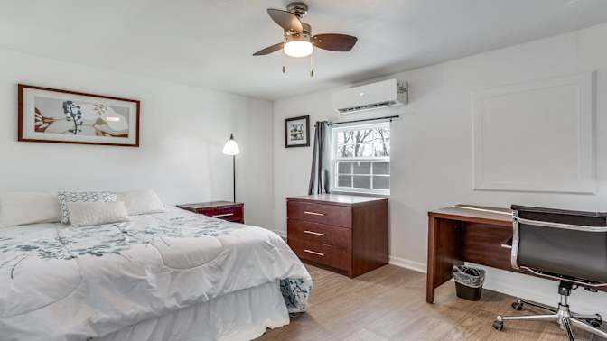 PadSplit's room