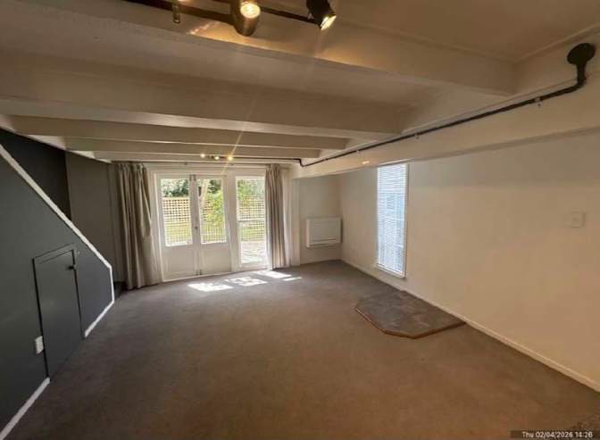 Seth Howes's room
