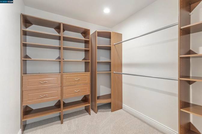 Phi's room