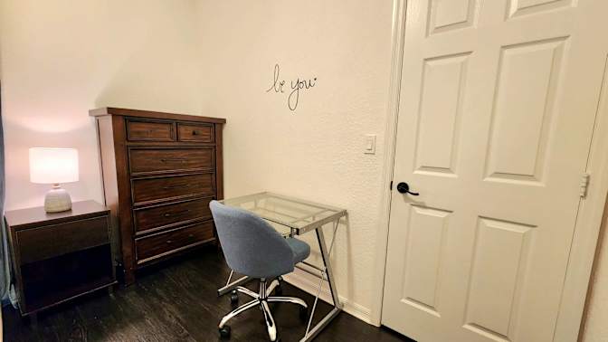 Zarish's room