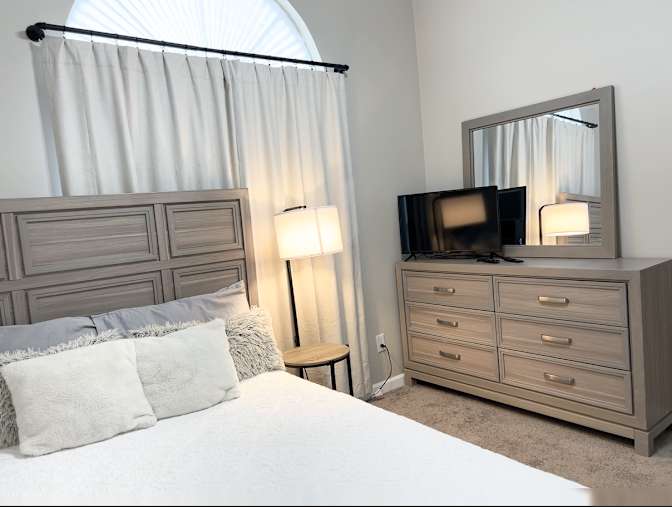 Darryl and Natasha's room