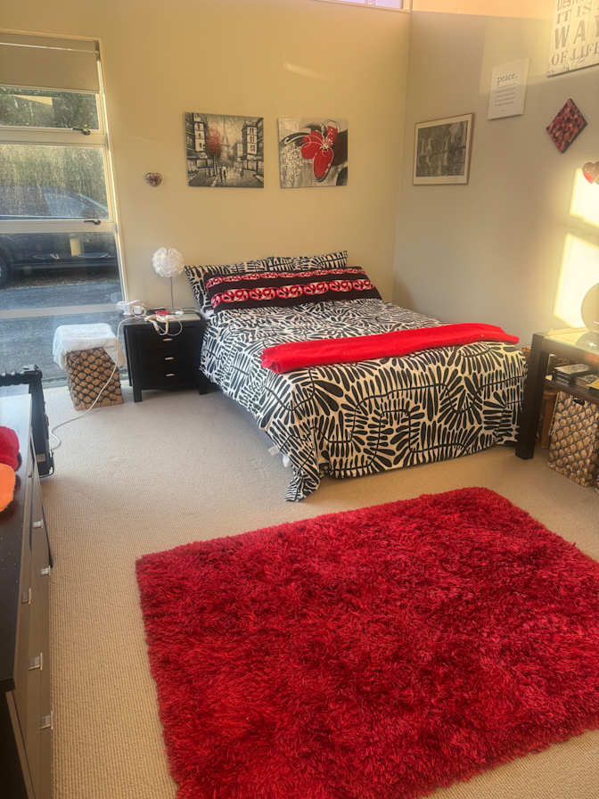 Glenda Pearce's room