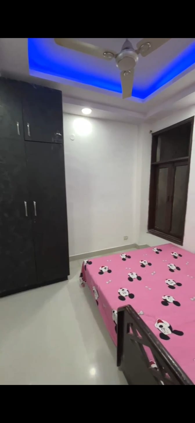 Yuvraj's room