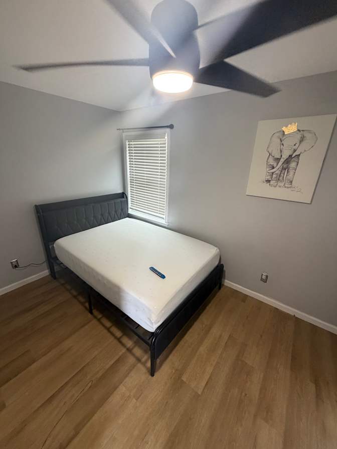 Manuel's room